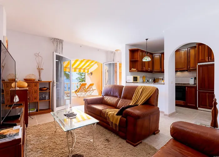 California - Ocean View Puerto de Santiago (Tenerife)